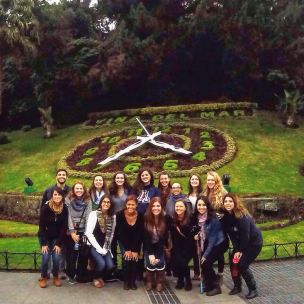 The Arizona group and other study abroad students at the Reloj de flores!